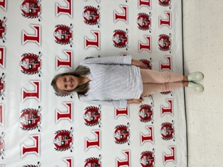  picture of Michelle Perry